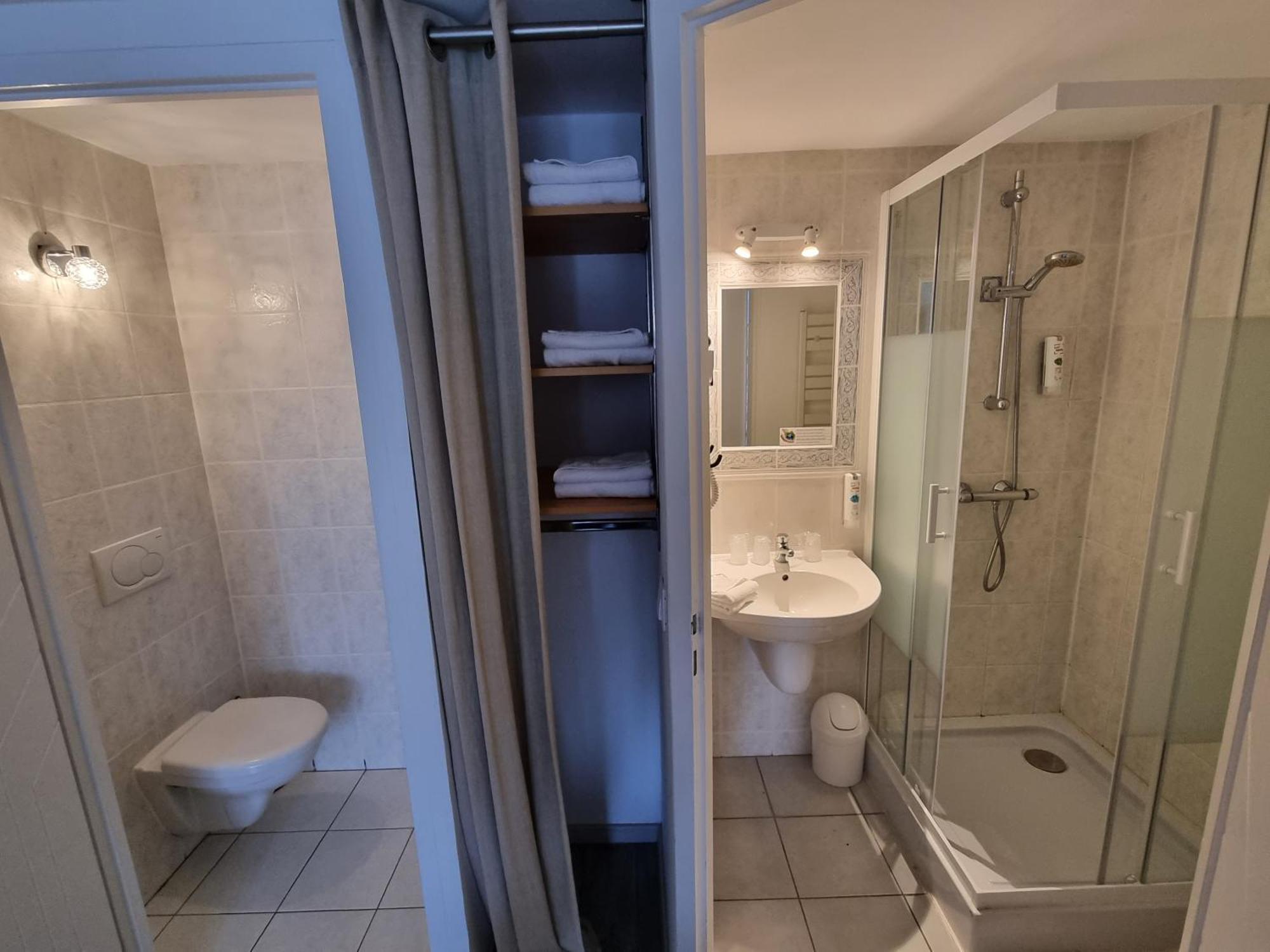 Cit'Hotel Les Atlantes Medis Bilik gambar